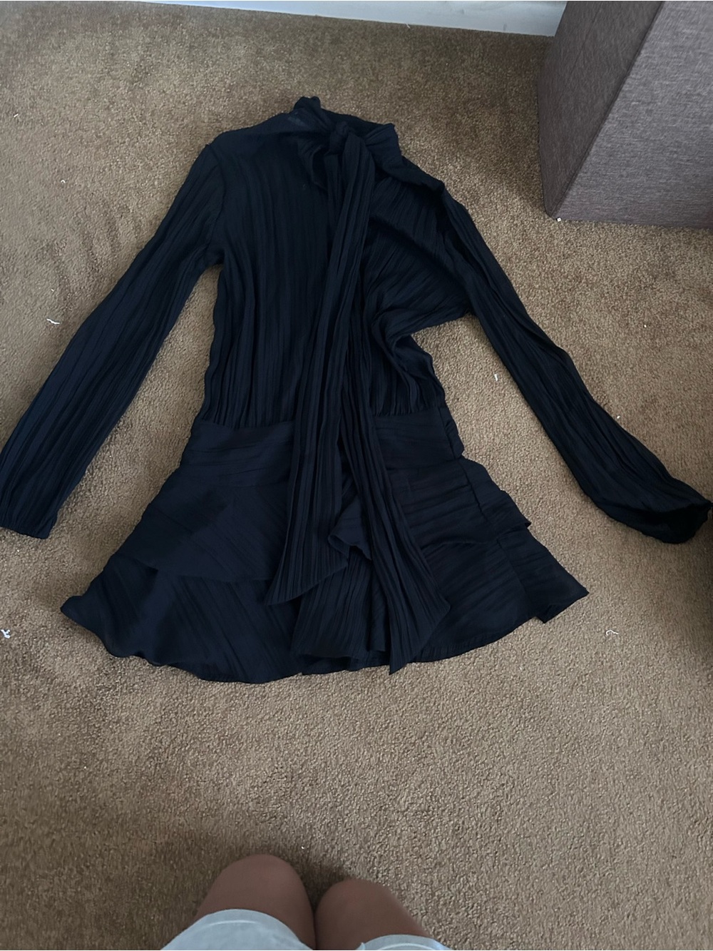 OAK + FORT Black Long-Sleeve Pleated Mini Dress with Tie Scarf
